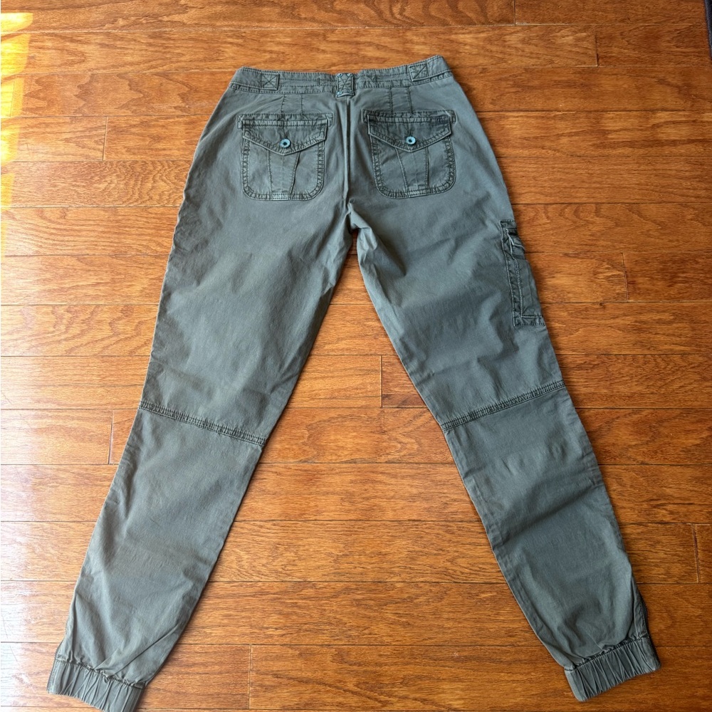 G by Guess Cargo Jogger Pants in Green